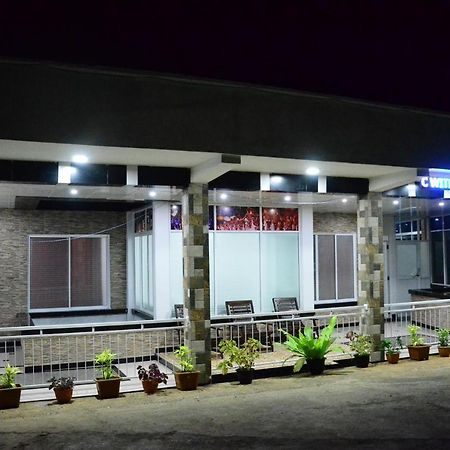 Kandyan Feel Free Homestay المظهر الخارجي الصورة